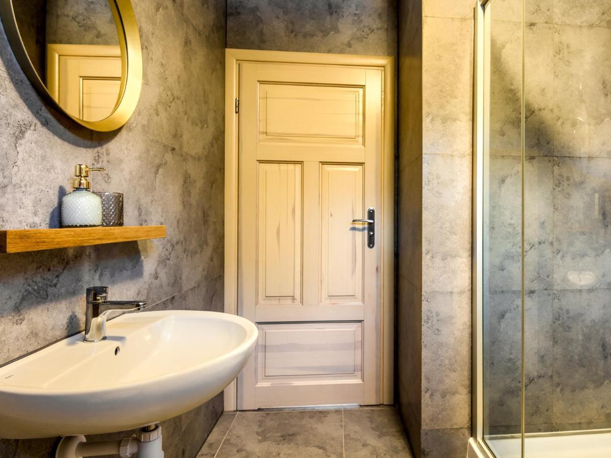 Mazursko - Komfortowe Apartamenty Nad Jeziorem, Sauna, Kominki Na Parterze Кретовины Экстерьер фото